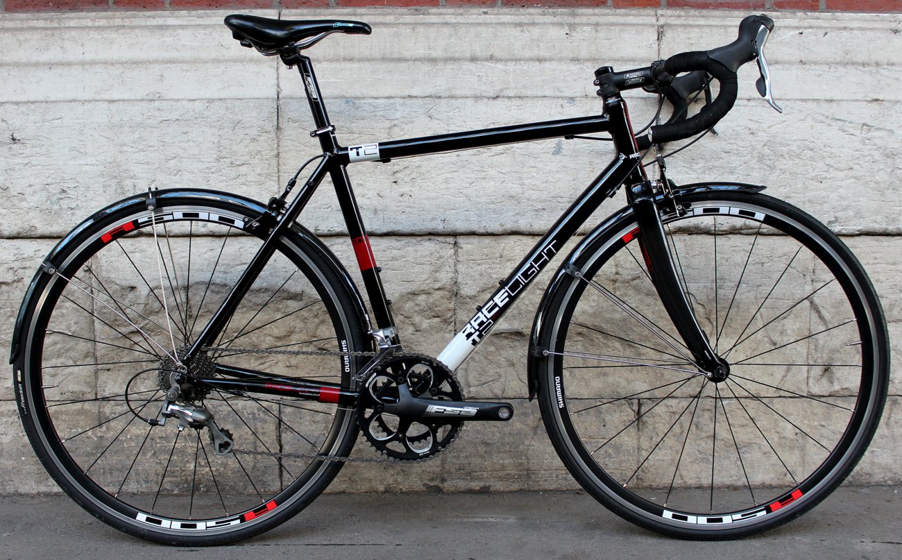 Kinesis Racelight T2 winter bike (Pic: George Scott/Factory Media)