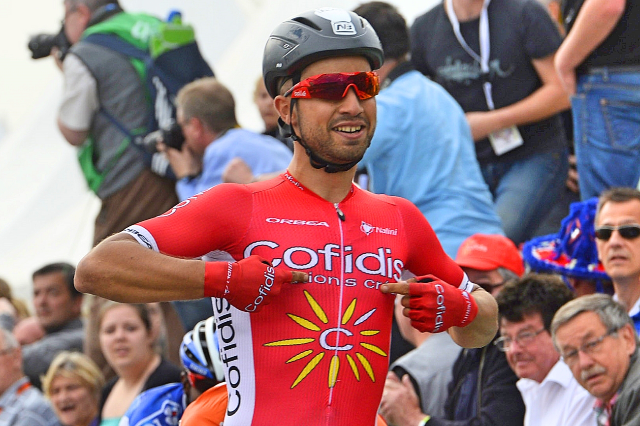 Nacer Bouhanni, Cofidis, win, salute, pic: Sirotti