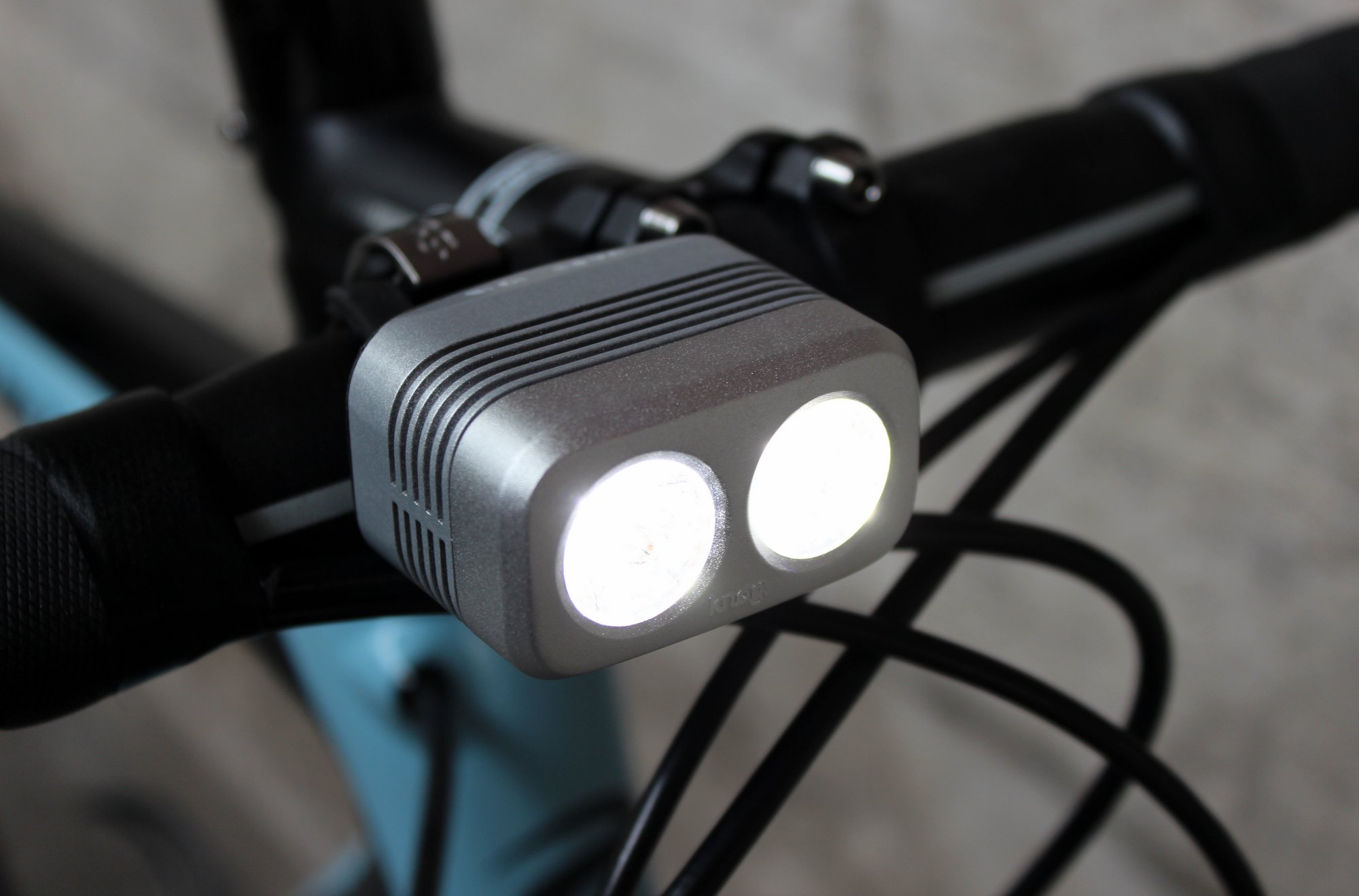 Knog Blinder Road 400 front light – review |