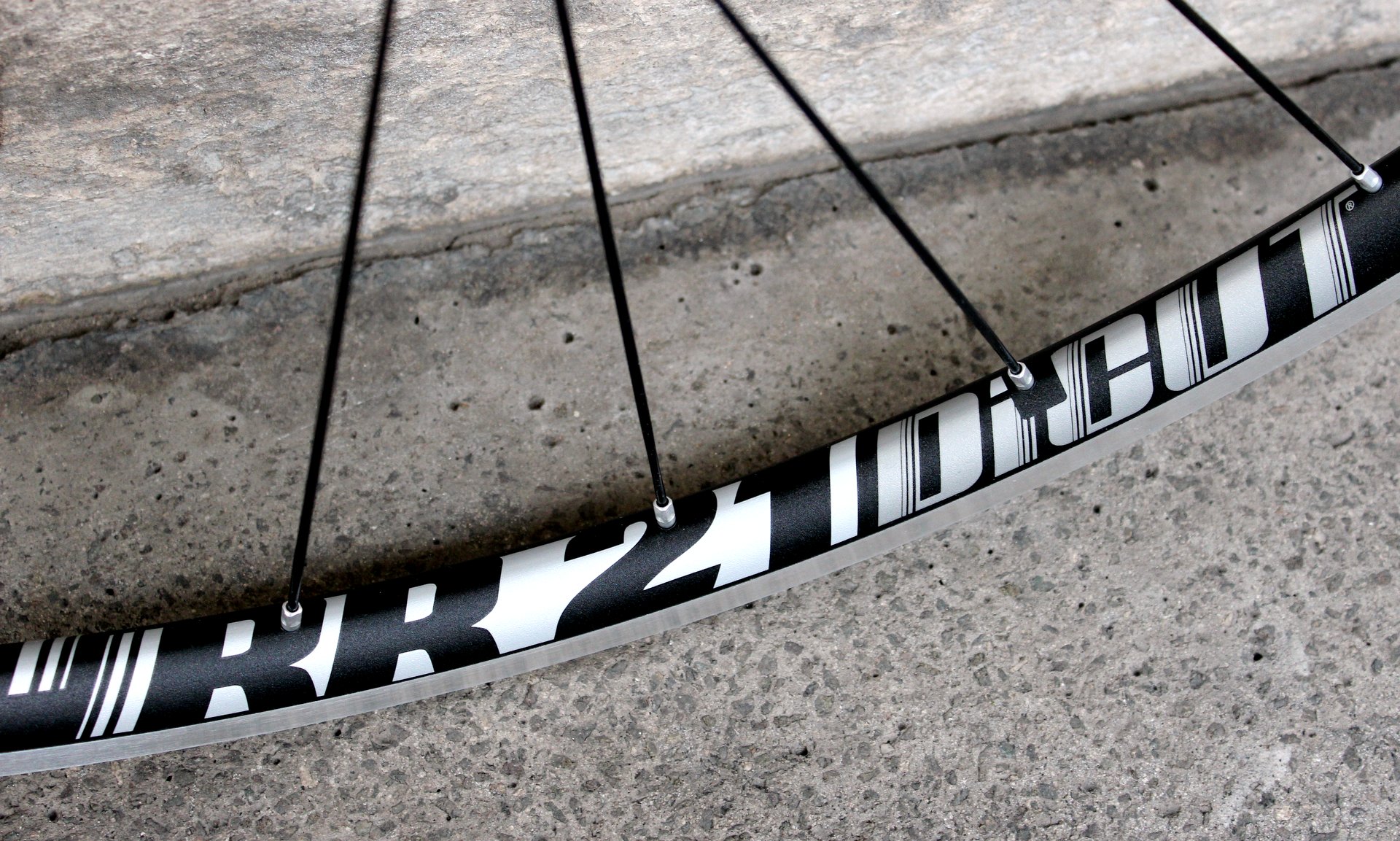 DT Swiss RR21 Dicut wheelset – review |