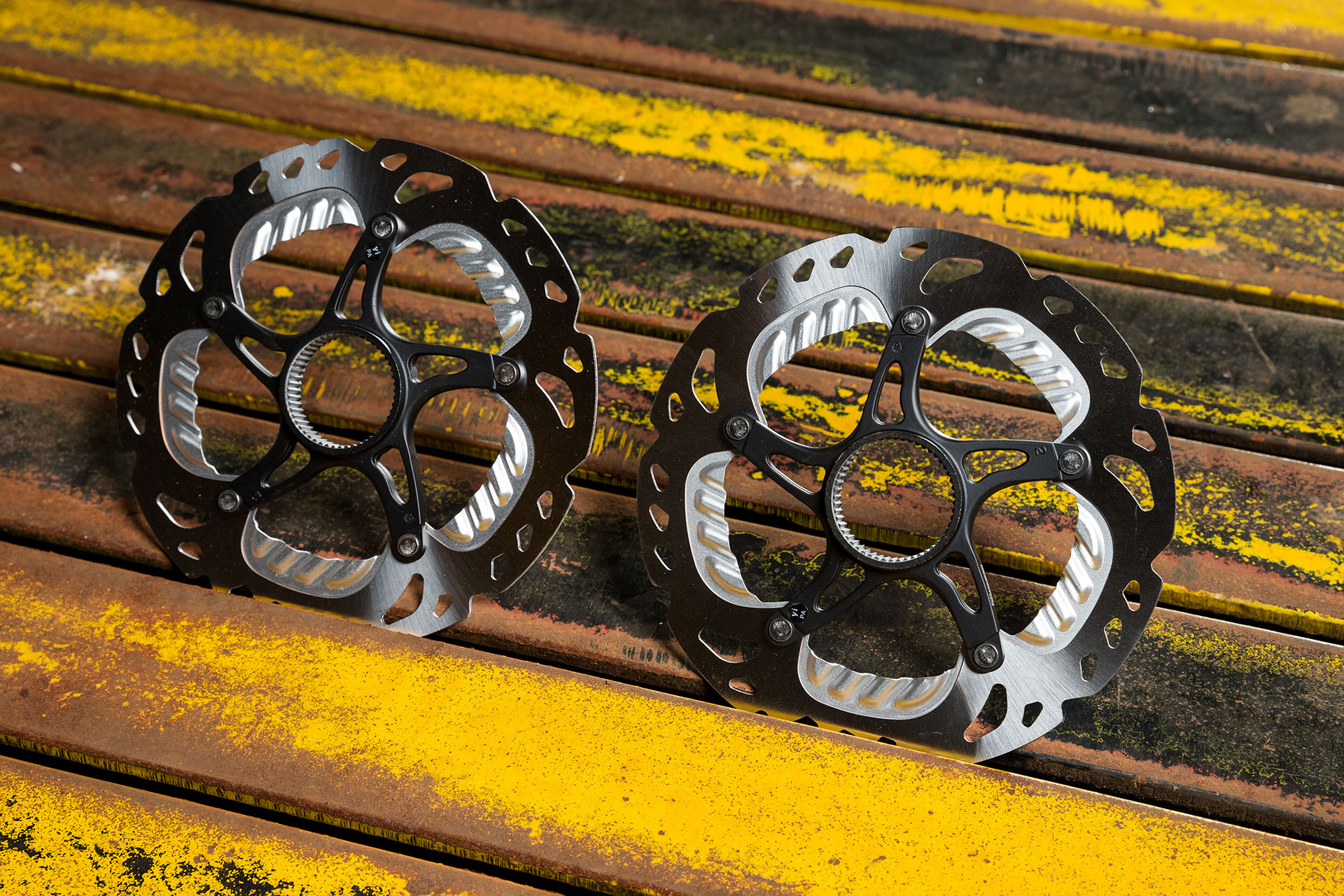 Shimano BR-RS805 / ST-RS685 / SM-RT99 disc brake sys