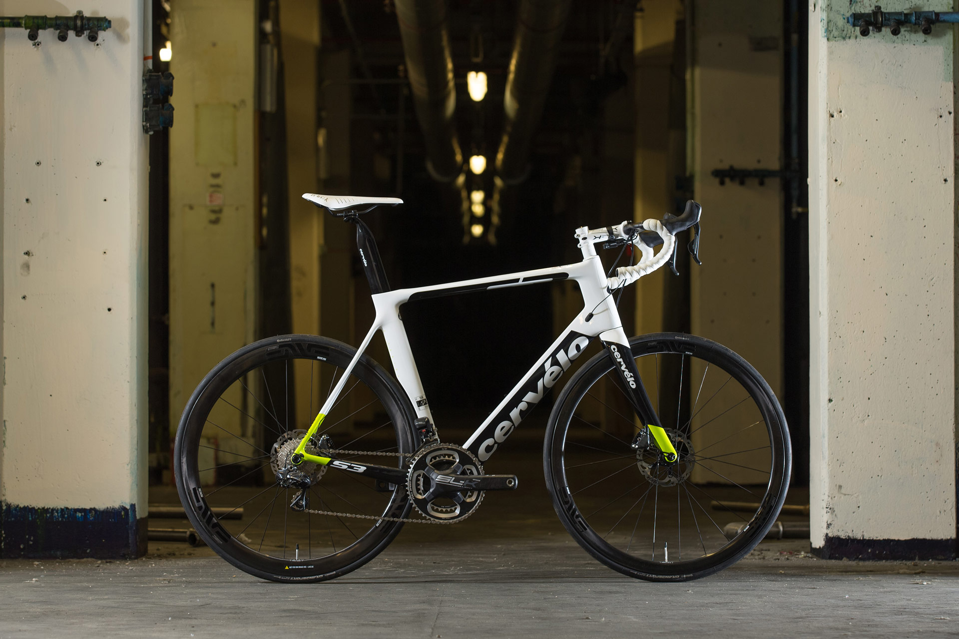 Cervelo S3 Disc Ultegra Di2 road bike |