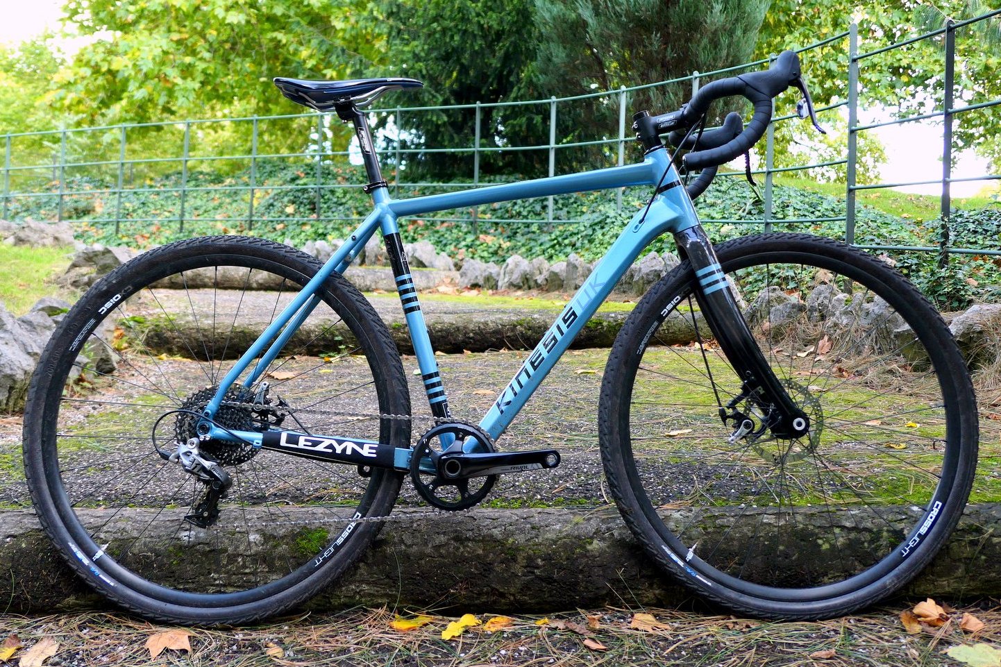 Feature image Kinesis Tripster AT adventure/gravel bike