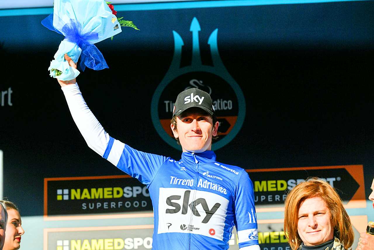 Geraint Thomas, Team Sky, 2018, blue jersey, Tirreno-Adriatico, podium, pic - RCS Sport
